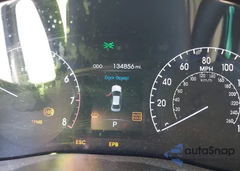 2012 Hyundai Genesis 3.8 from USA, damaged, VIN KMHGC4DD2CU186630